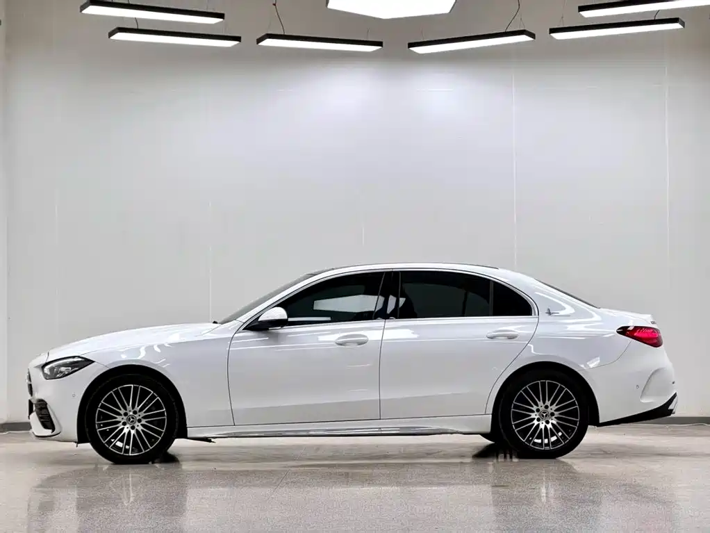 Mercedes-Benz C-Class — фото 3
