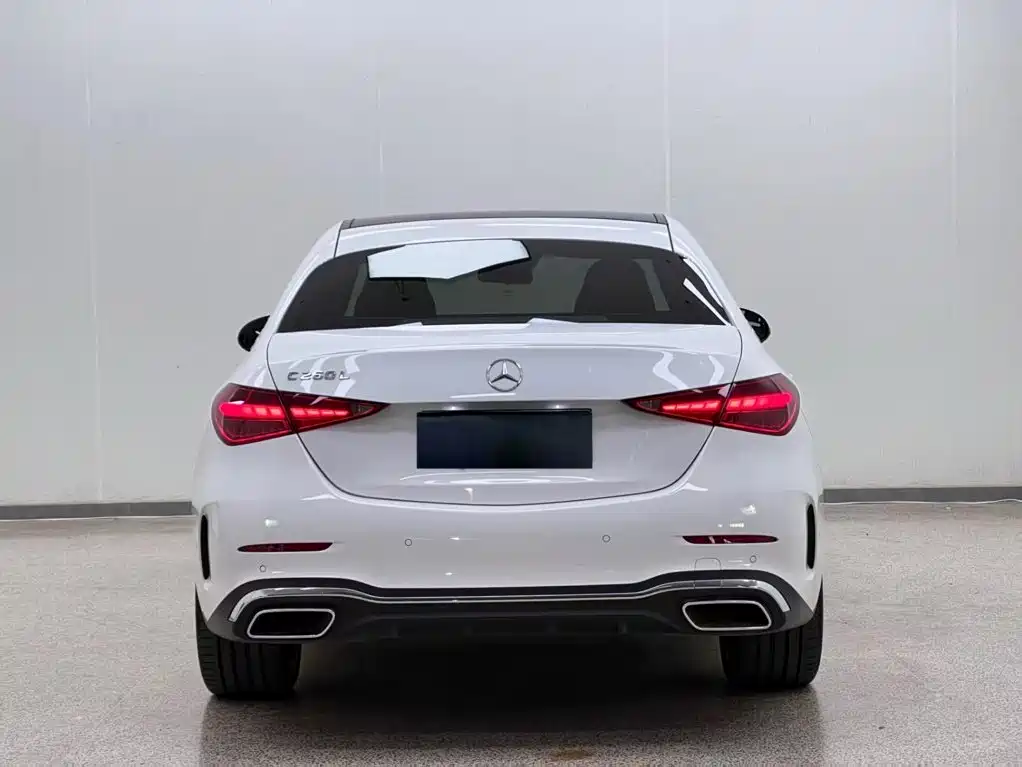 Mercedes-Benz C-Class — фото 8