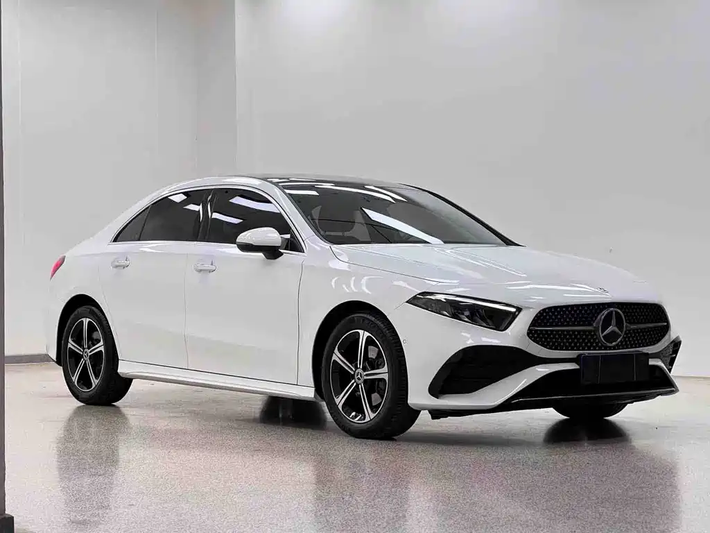 Mercedes-Benz A-Class — фото 3