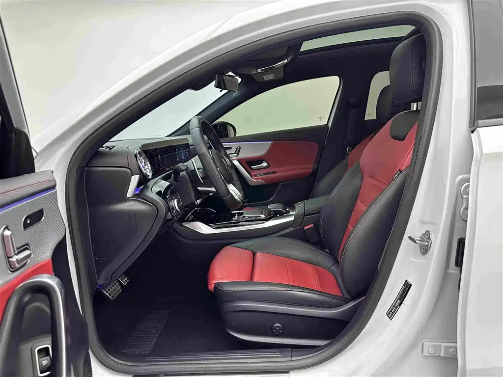 Mercedes-Benz A-Class AMG — фото 19