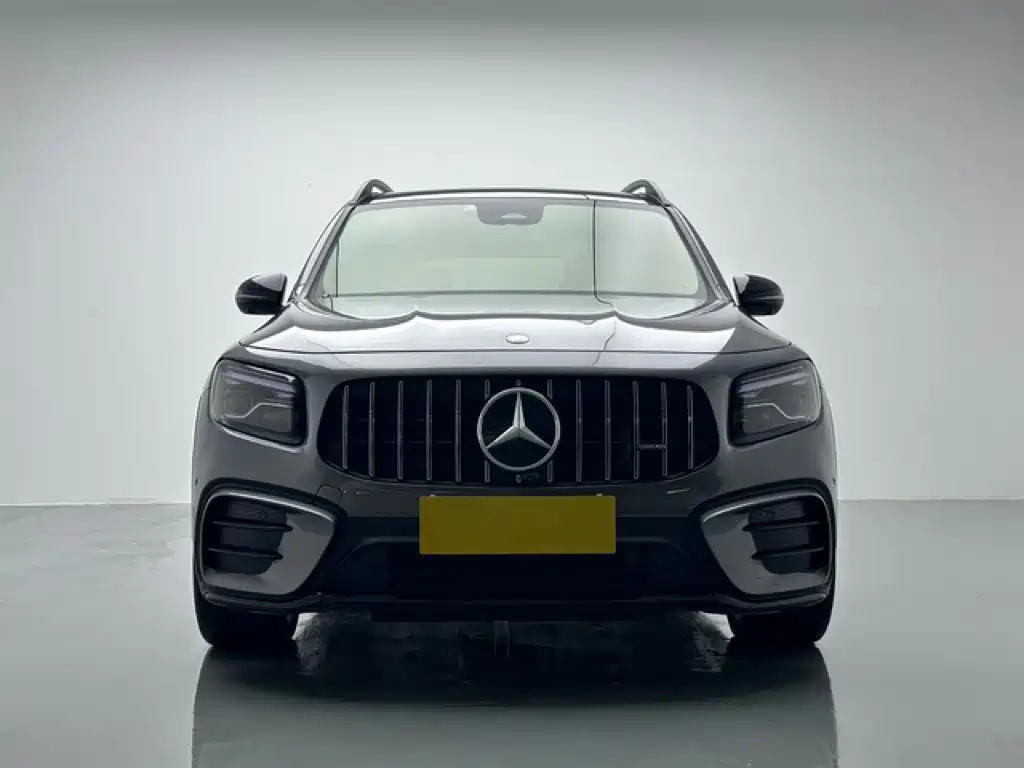Mercedes-Benz GLB AMG — фото 2