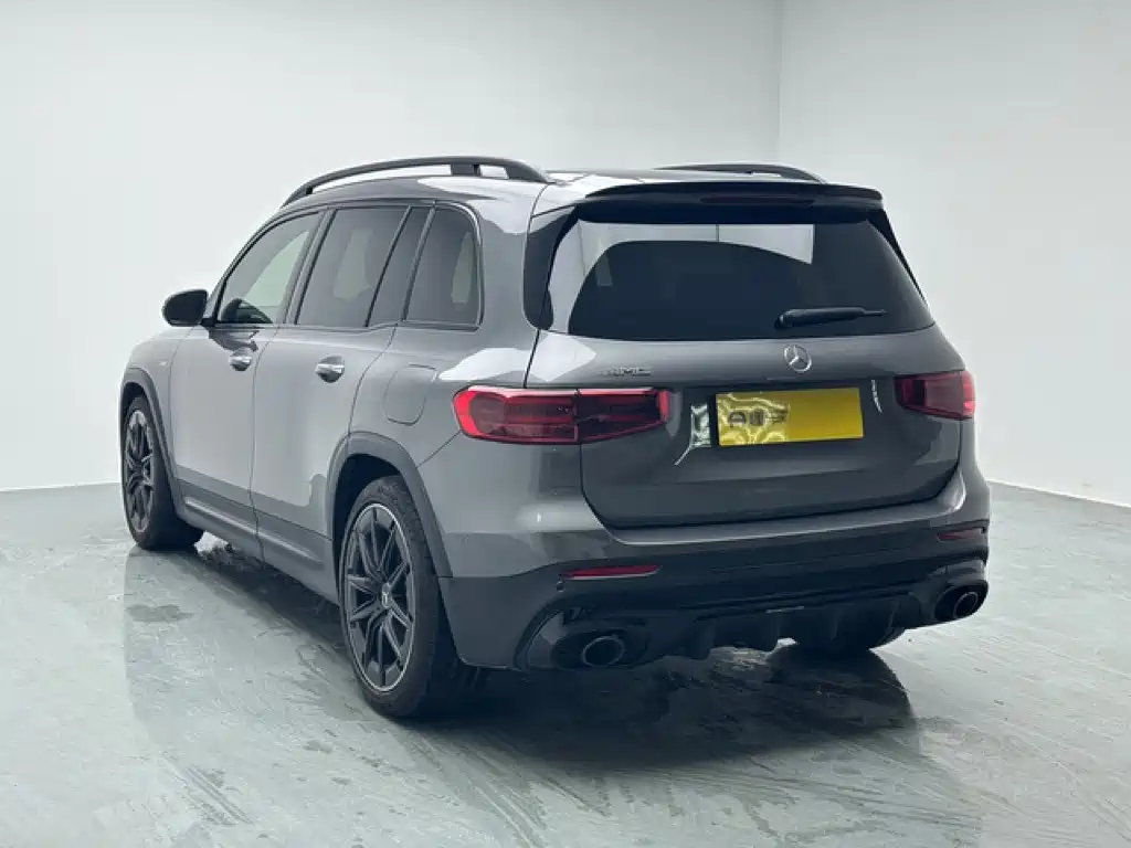 Mercedes-Benz GLB AMG — фото 4