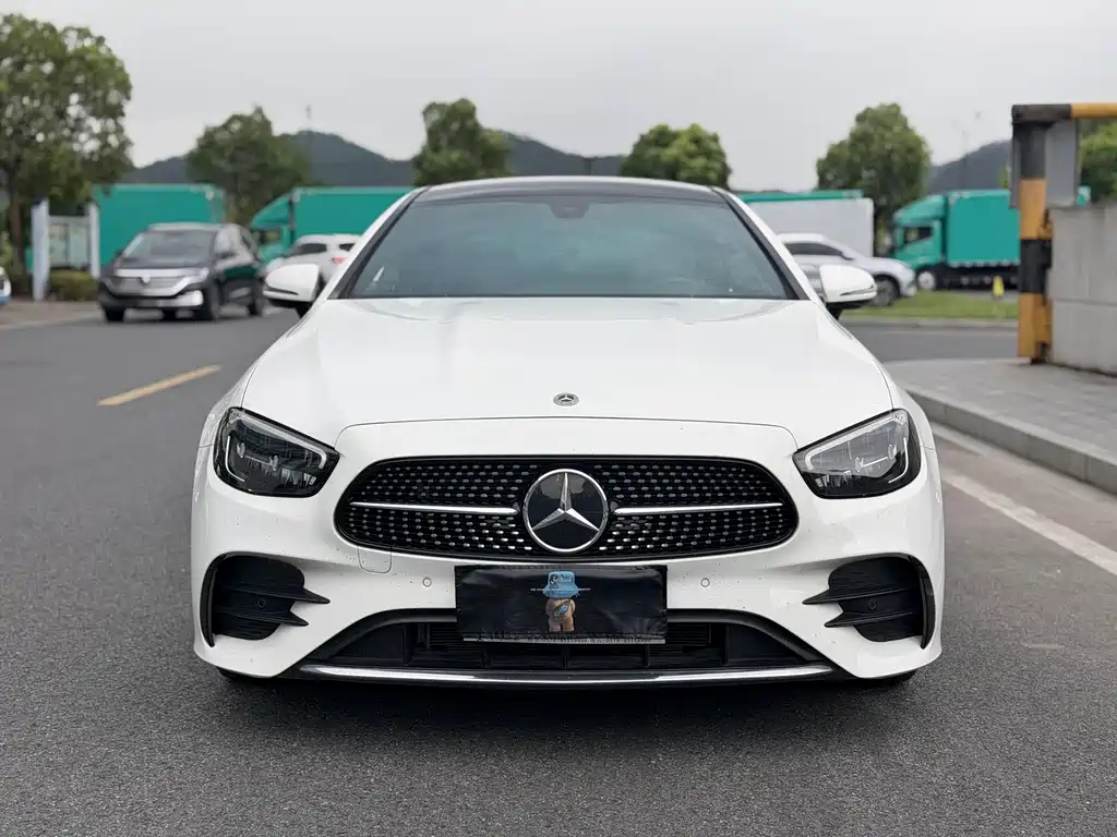Mercedes-Benz E-Class (Import) — фото 2