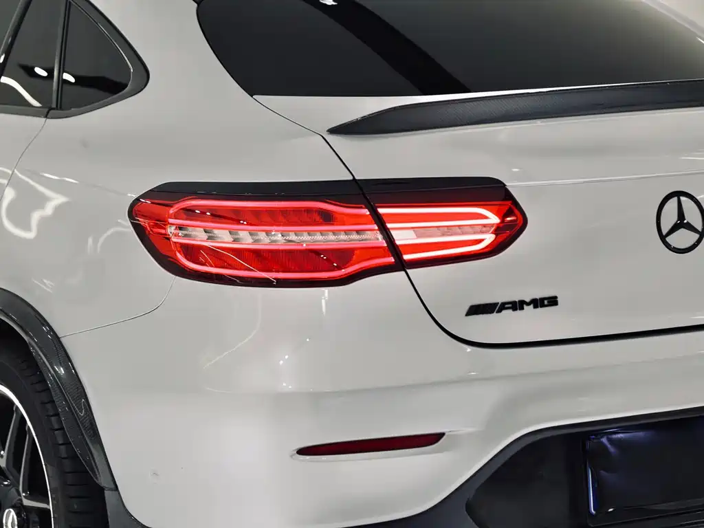 Mercedes-Benz GLC Coupe AMG — фото 14