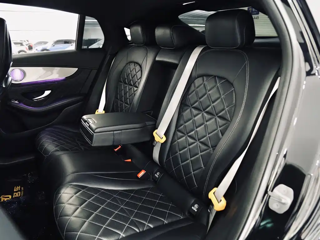 Mercedes-Benz GLC Coupe AMG — фото 9