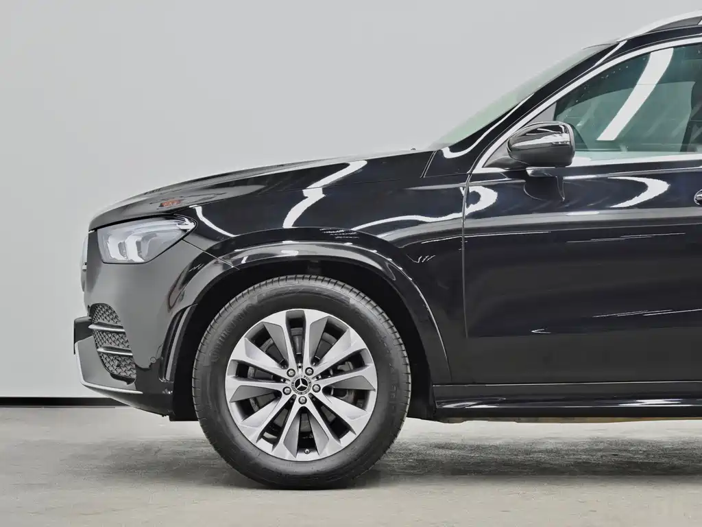 Mercedes-Benz GLE (Import) — фото 25