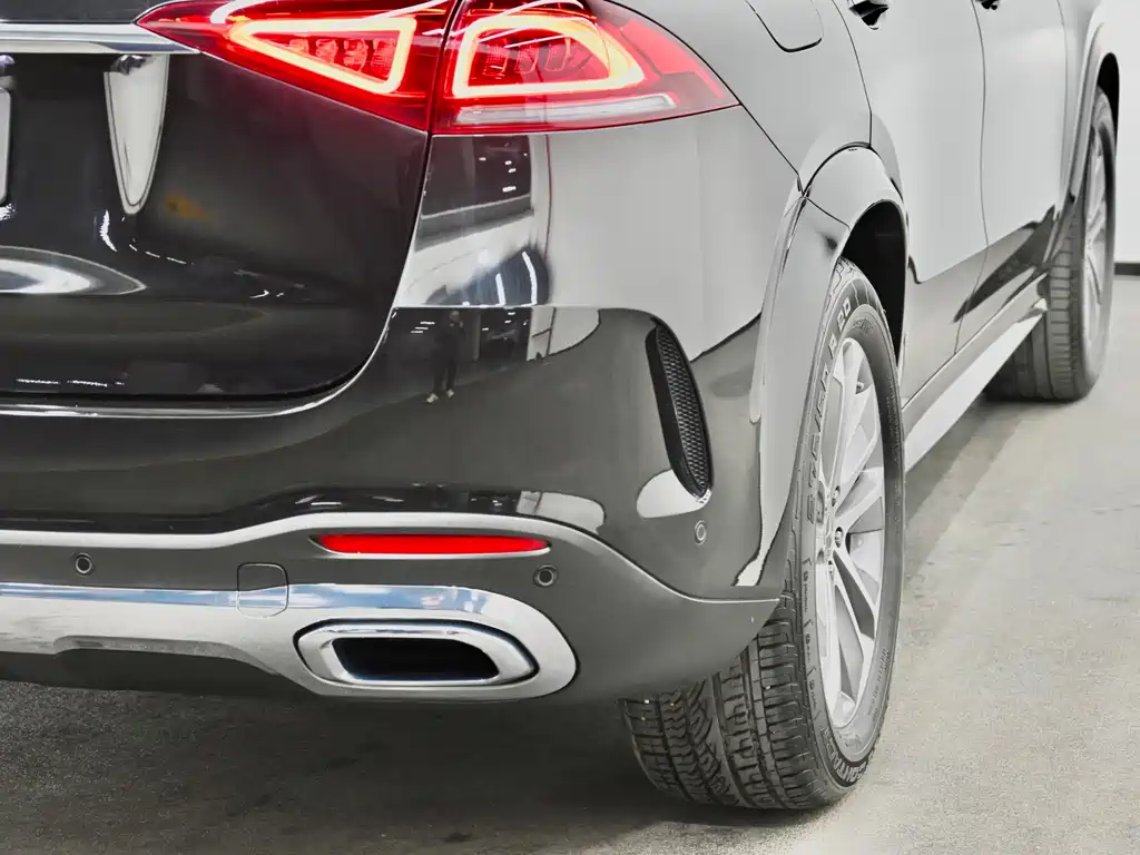 Mercedes-Benz GLE (Import) — фото 35