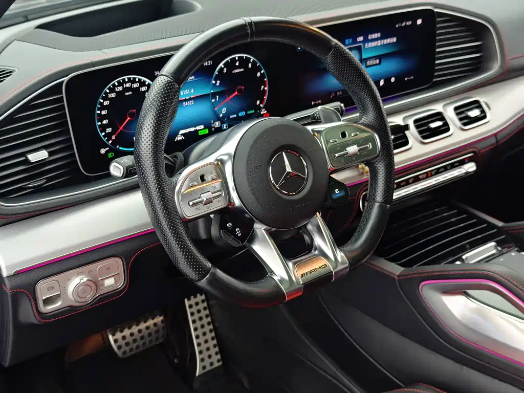 Mercedes-Benz GLE AMG — фото 7