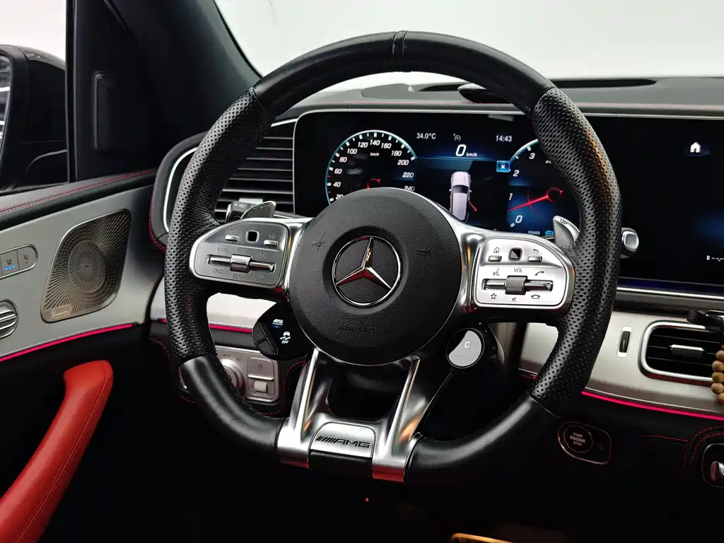 Mercedes-Benz GLE AMG — фото 9