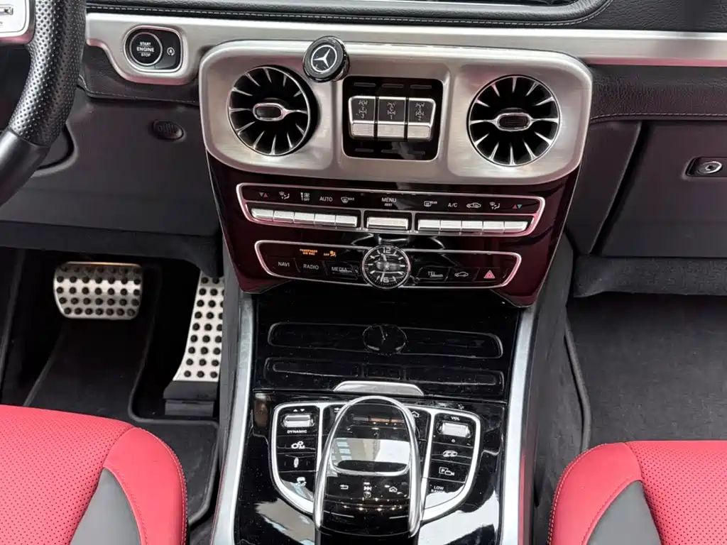 Mercedes-Benz G-Class AMG — фото 17