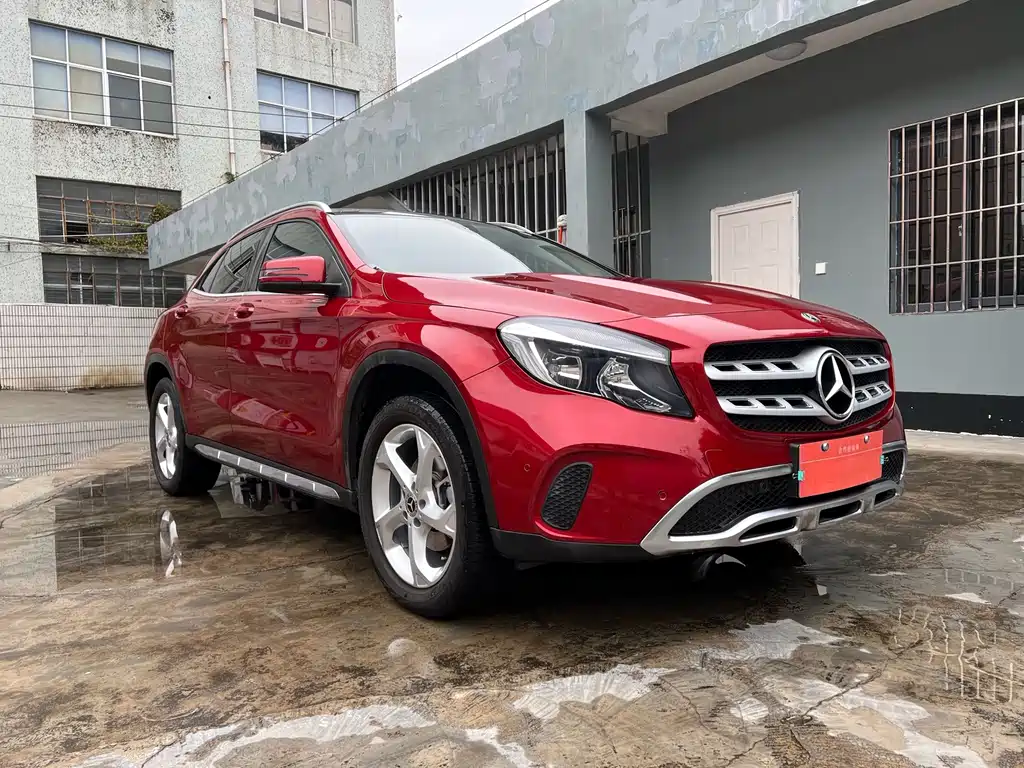 Mercedes-Benz GLA — фото 3