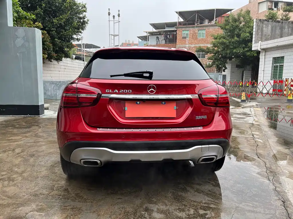 Mercedes-Benz GLA — фото 8