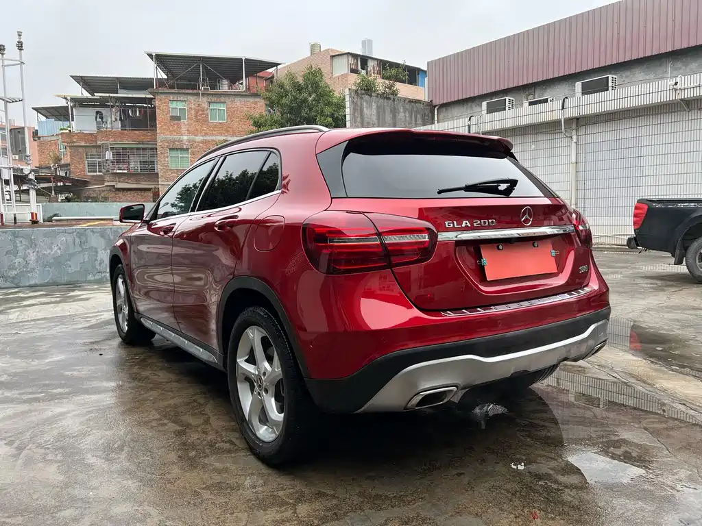 Mercedes-Benz GLA — фото 9