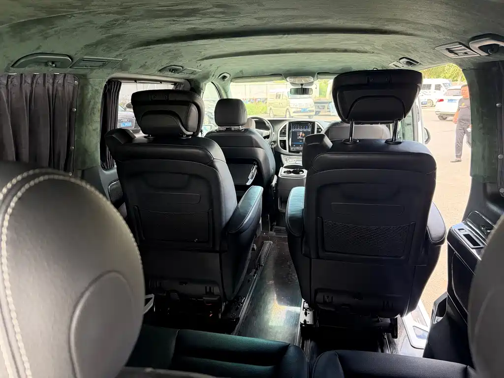 Mercedes-Benz Vito — фото 17