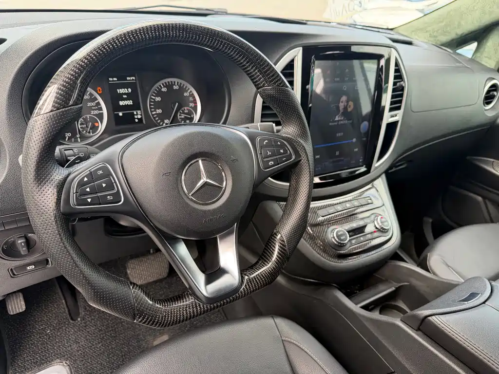 Mercedes-Benz Vito — фото 20