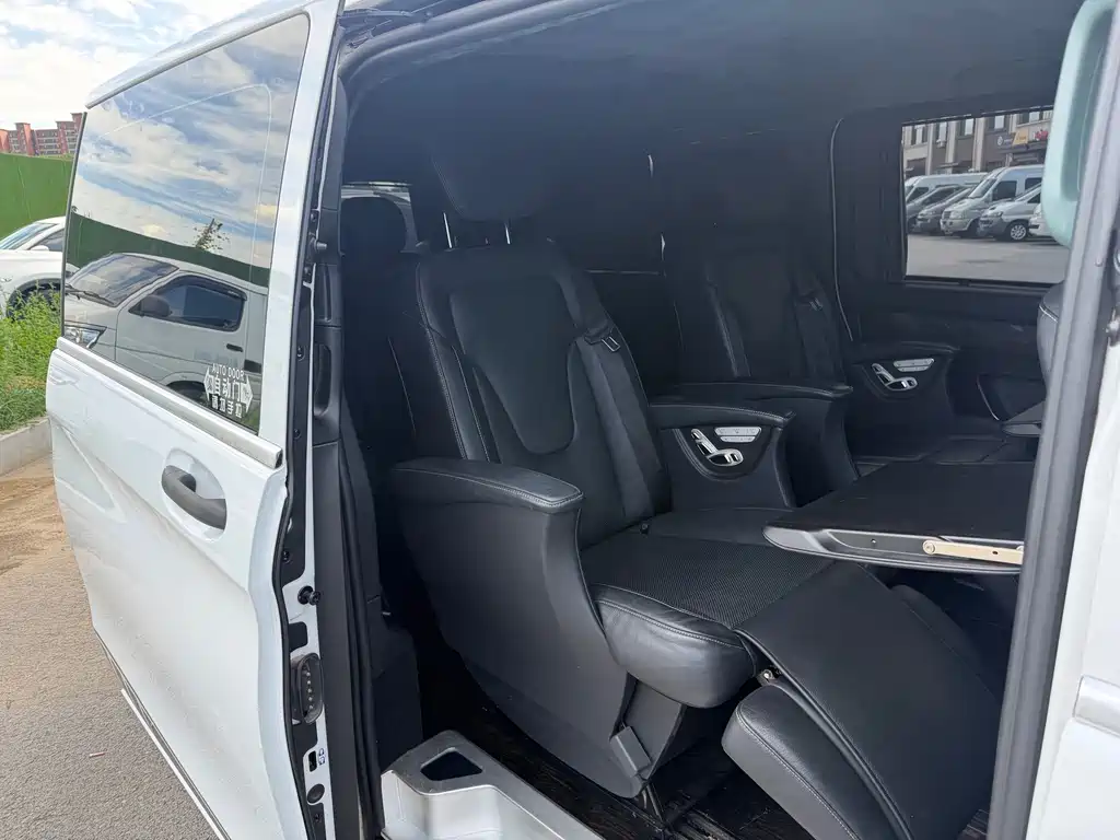 Mercedes-Benz Vito — фото 22