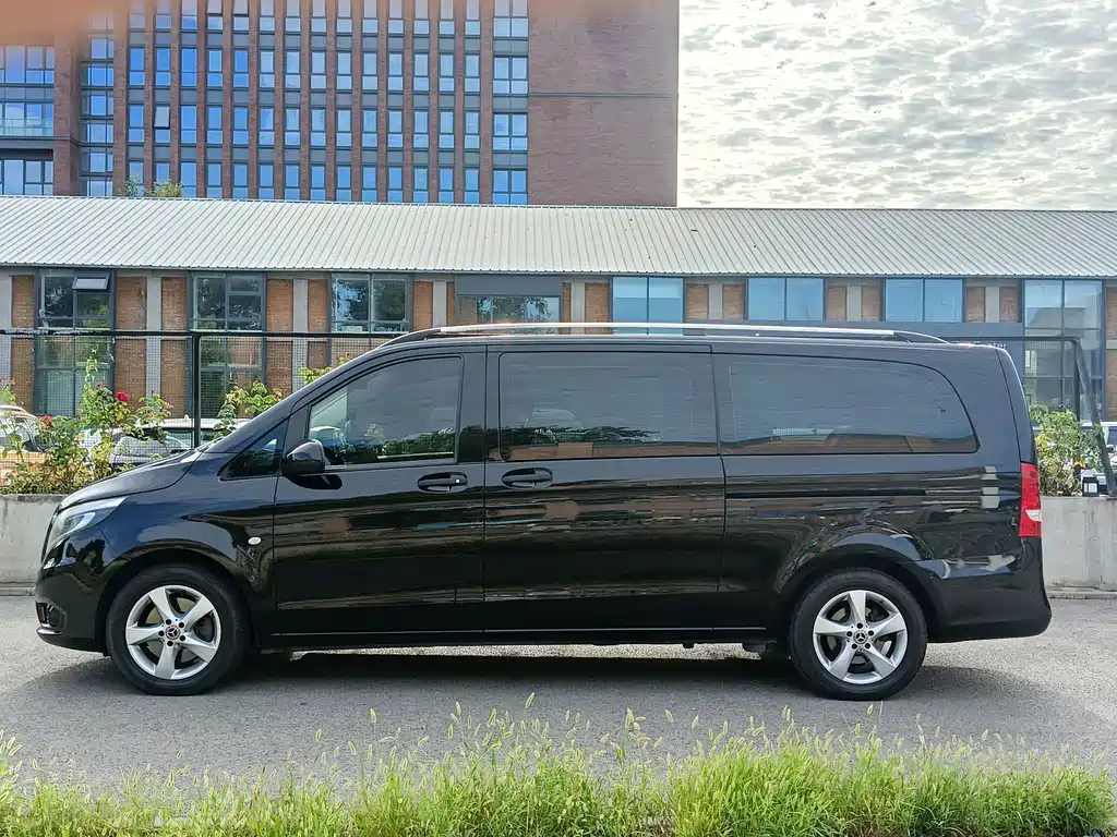 Mercedes-Benz Vito — фото 6