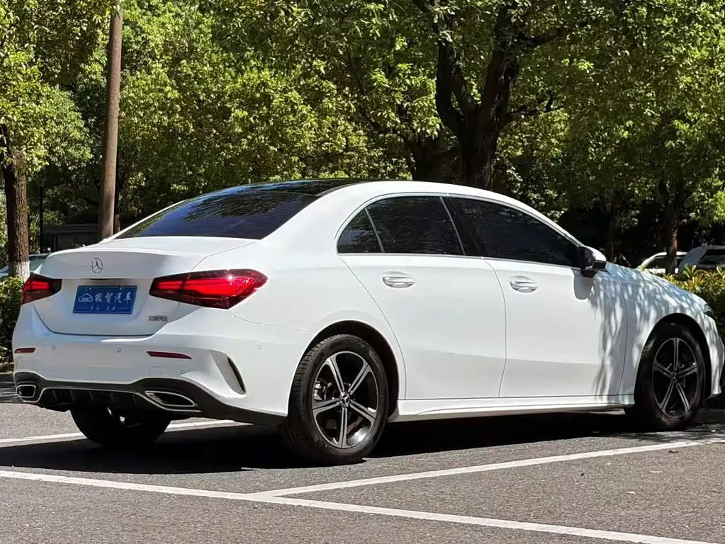 Mercedes-Benz A-Class — фото 5