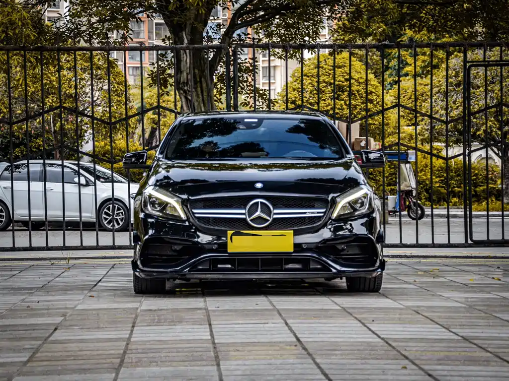 Mercedes-Benz A-Class AMG (Import) — фото 3