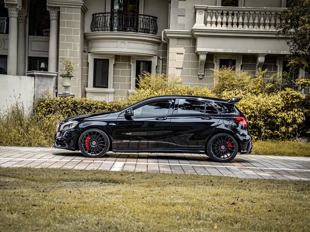 Mercedes-Benz A-Class AMG (Import) — фото 10