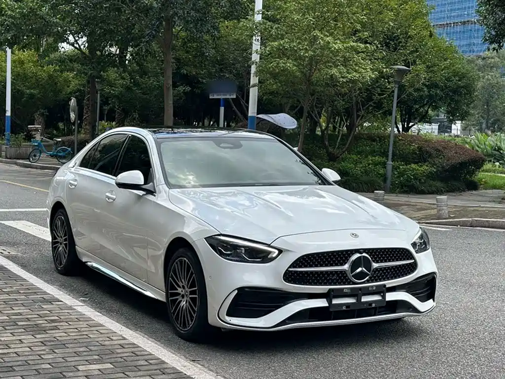 Mercedes-Benz C-Class — фото 11
