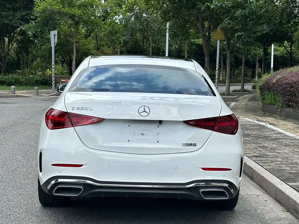 Mercedes-Benz C-Class — фото 15