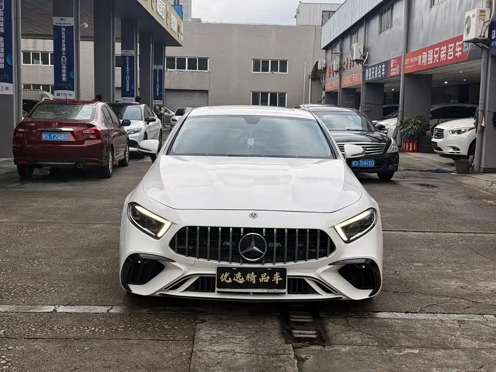 Mercedes-Benz CLS — фото 2