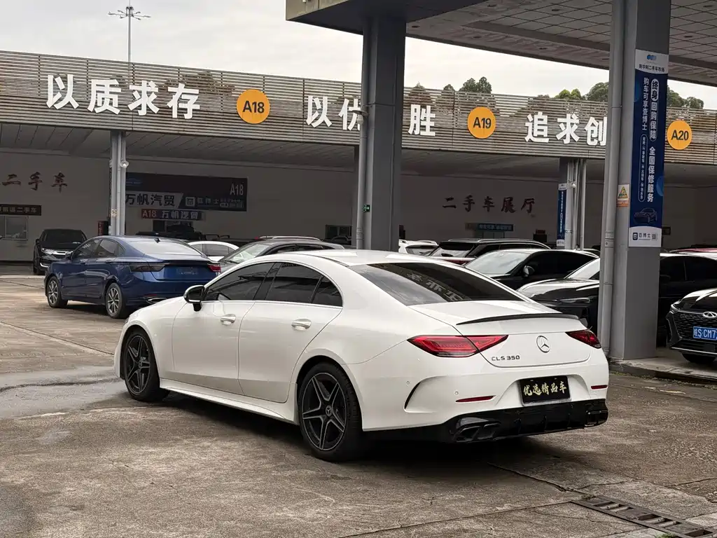 Mercedes-Benz CLS — фото 11