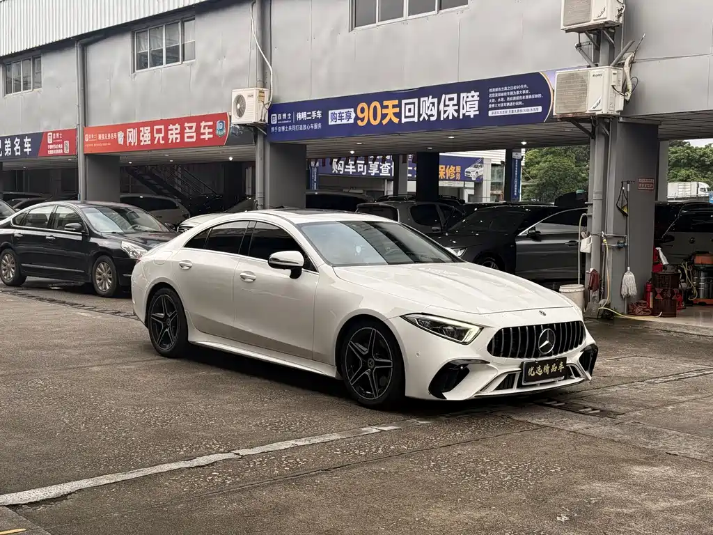 Mercedes-Benz CLS — фото 3