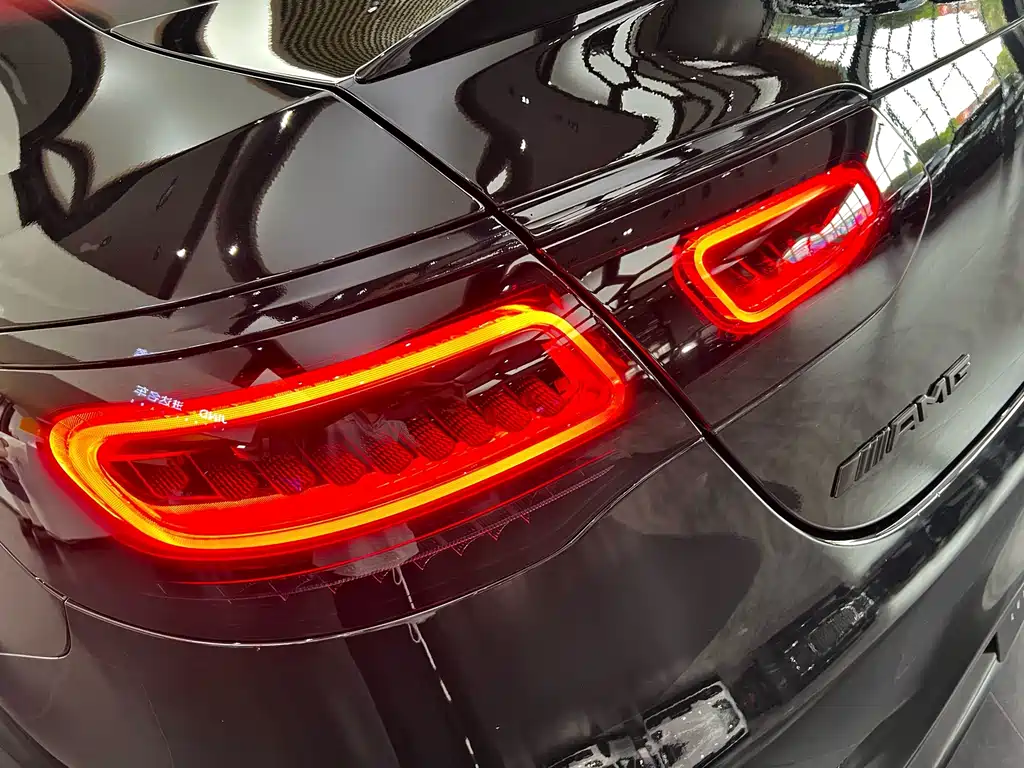 Mercedes-Benz GLC Coupe AMG — фото 15