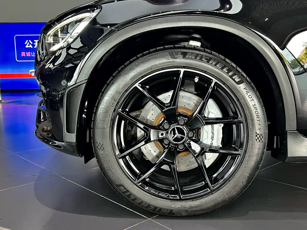Mercedes-Benz GLC Coupe AMG — фото 19