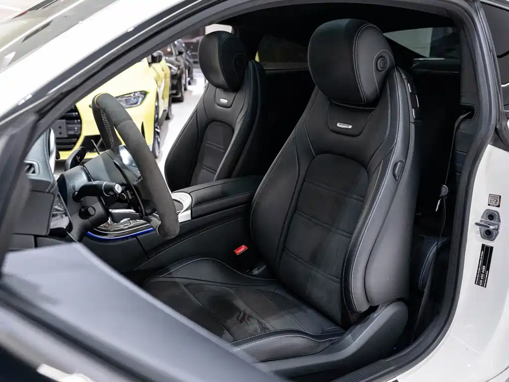 Mercedes-Benz C-Class AMG — фото 11