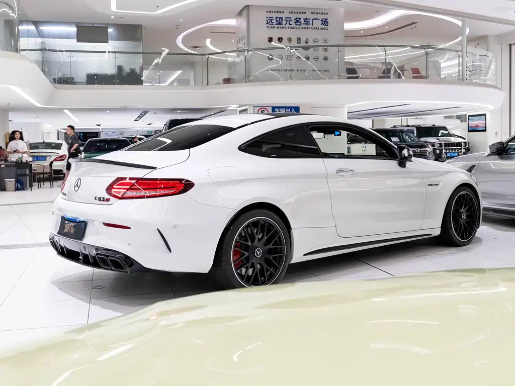 Mercedes-Benz C-Class AMG — фото 6