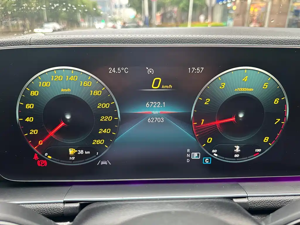 Mercedes-Benz GLE (Import) — фото 25