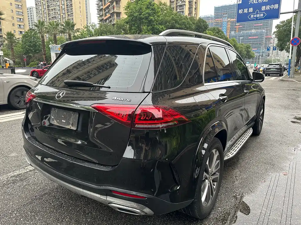 Mercedes-Benz GLE (Import) — фото 8