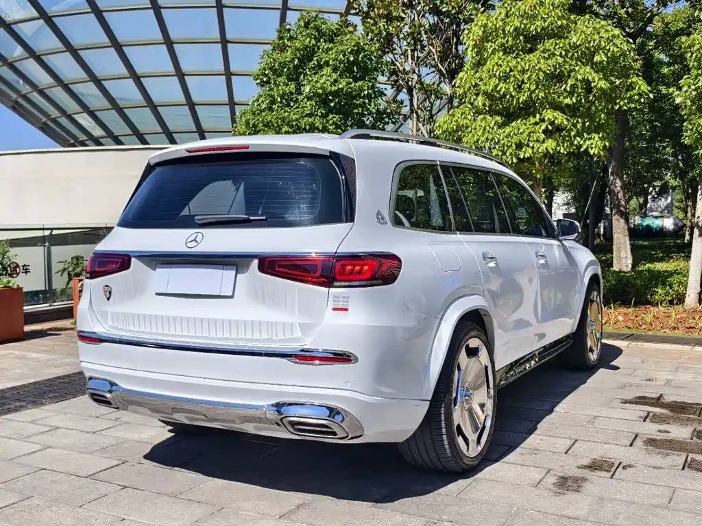 Mercedes-Benz GLS — фото 13