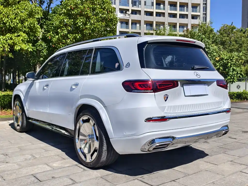 Mercedes-Benz GLS — фото 15