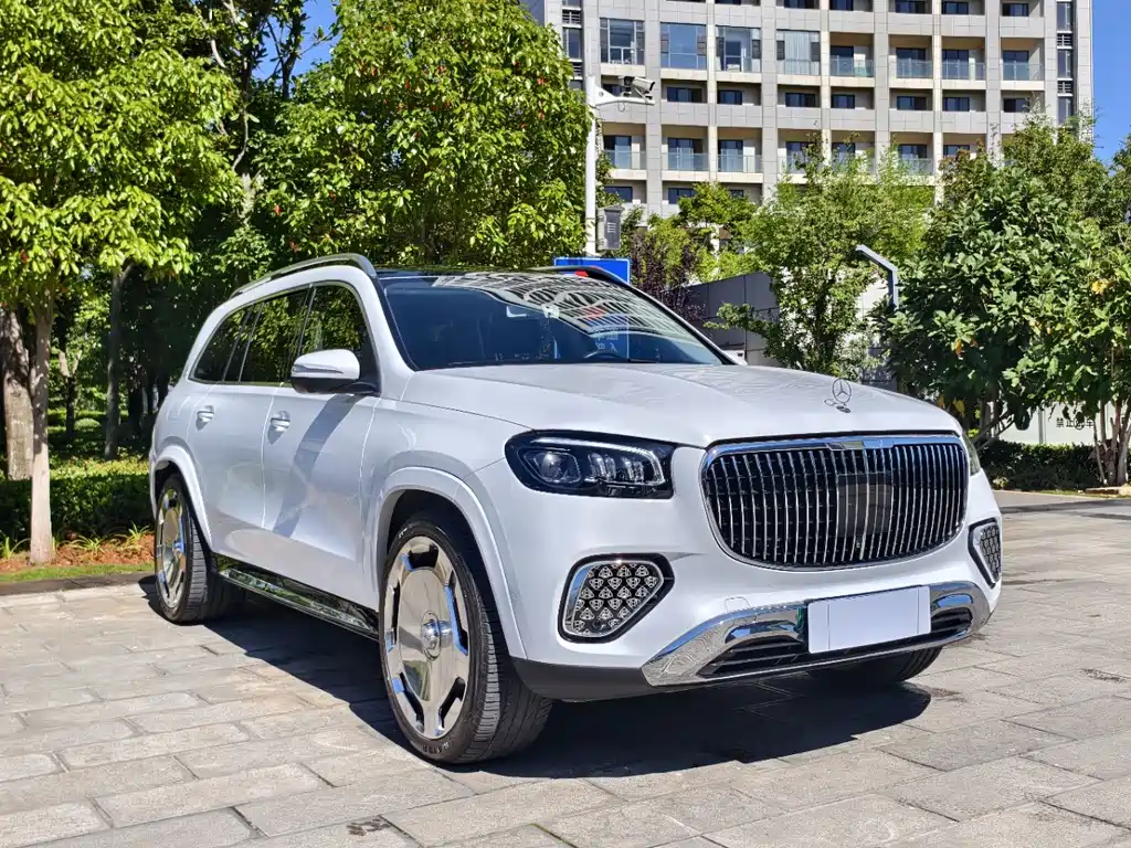 Mercedes-Benz GLS — фото 3