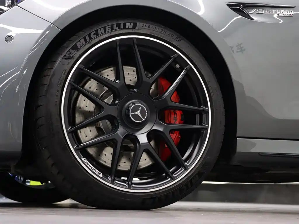 Mercedes-Benz E-Class AMG — фото 36