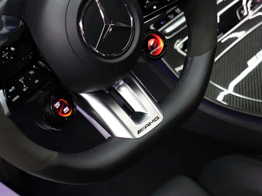 Mercedes-Benz E-Class AMG — фото 10
