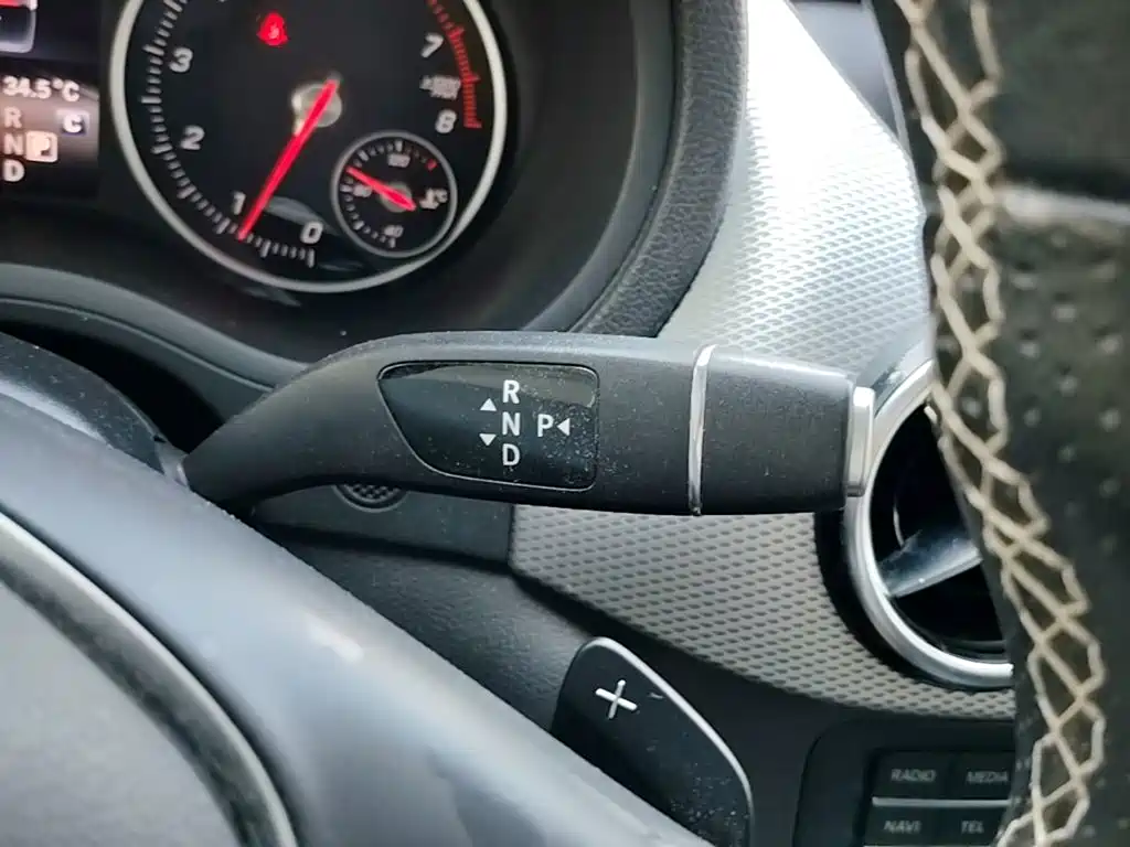 Mercedes-Benz B-Class — фото 14