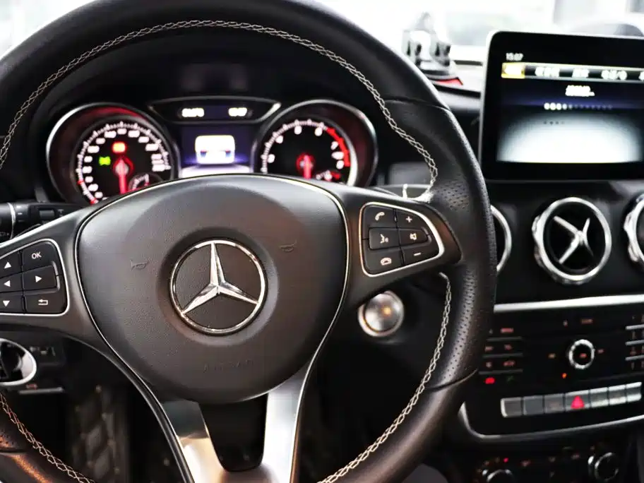 Mercedes-Benz GLA — фото 22