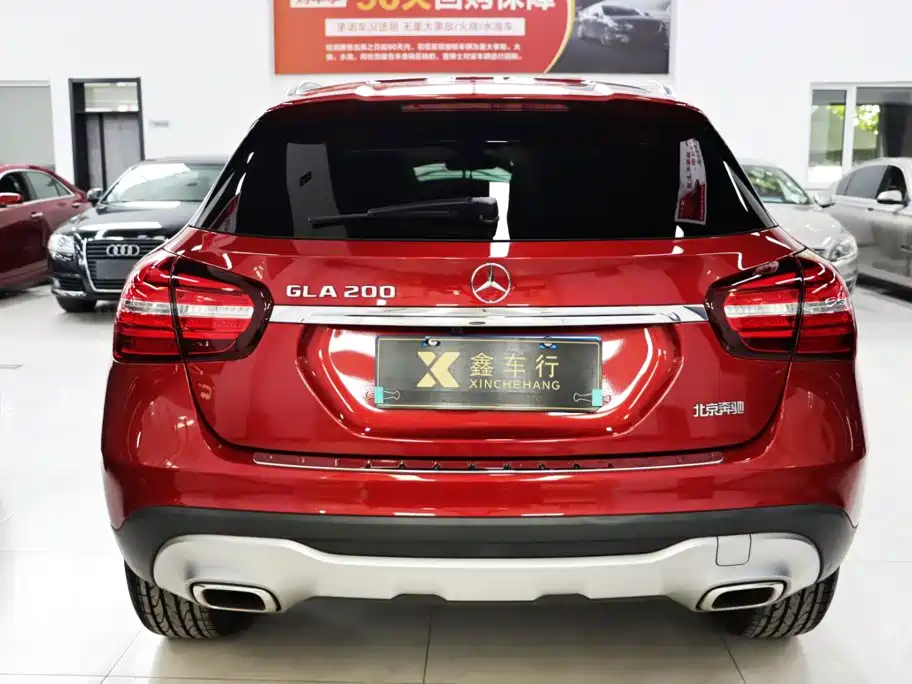 Mercedes-Benz GLA — фото 7