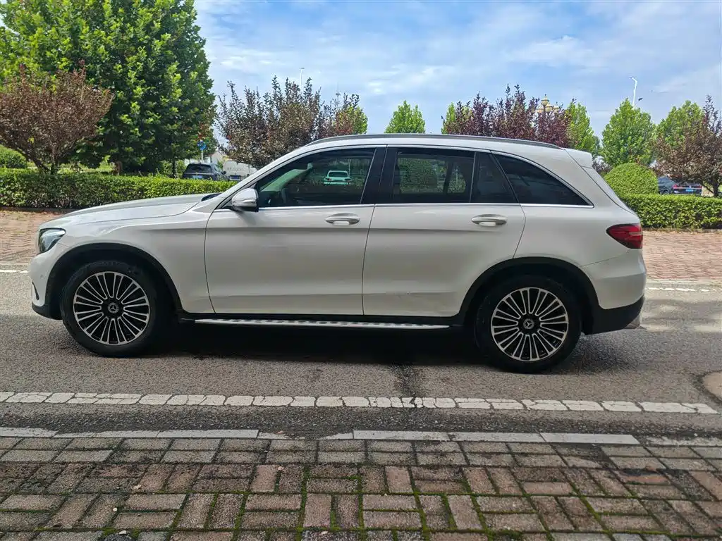 Mercedes-Benz GLC — фото 4