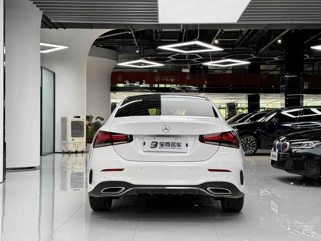 Mercedes-Benz A-Class — фото 10