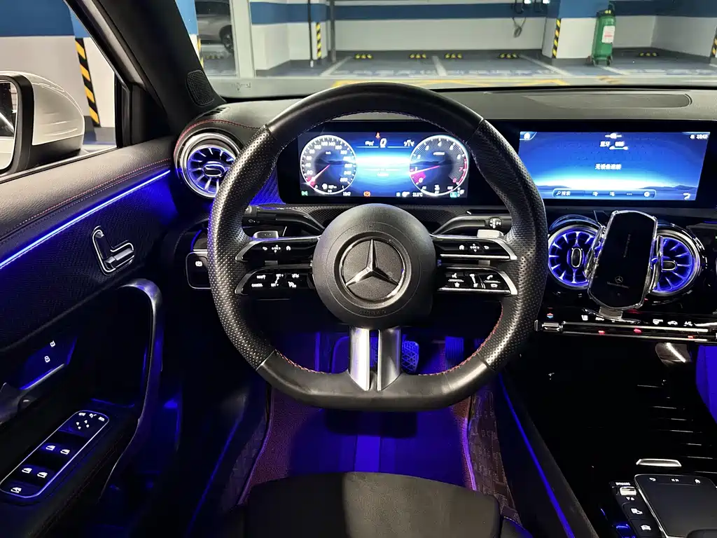 Mercedes-Benz A-Class — фото 17