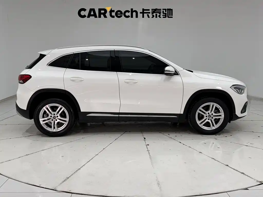 Mercedes-Benz GLA — фото 4