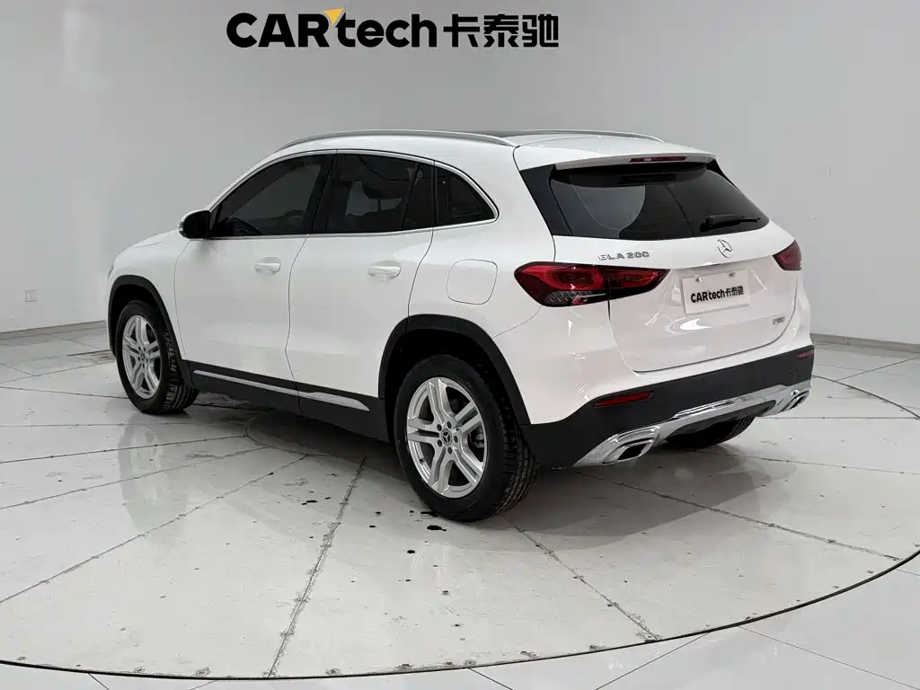 Mercedes-Benz GLA — фото 7