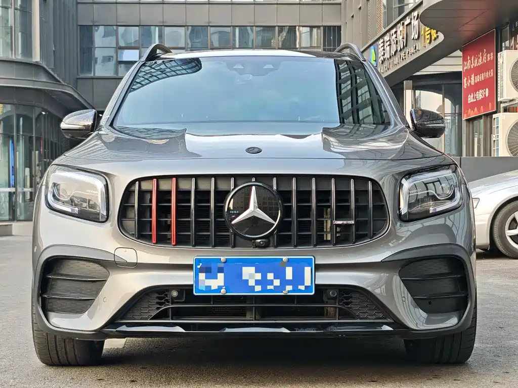 Mercedes-Benz GLB AMG — фото 3