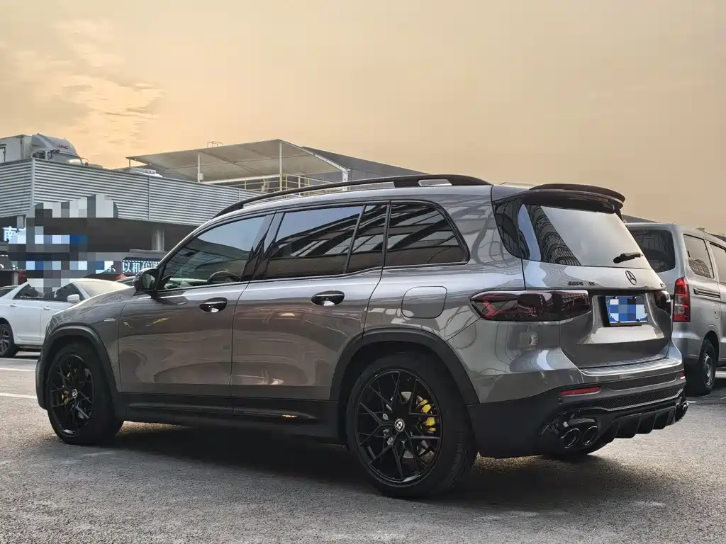 Mercedes-Benz GLB AMG — фото 34
